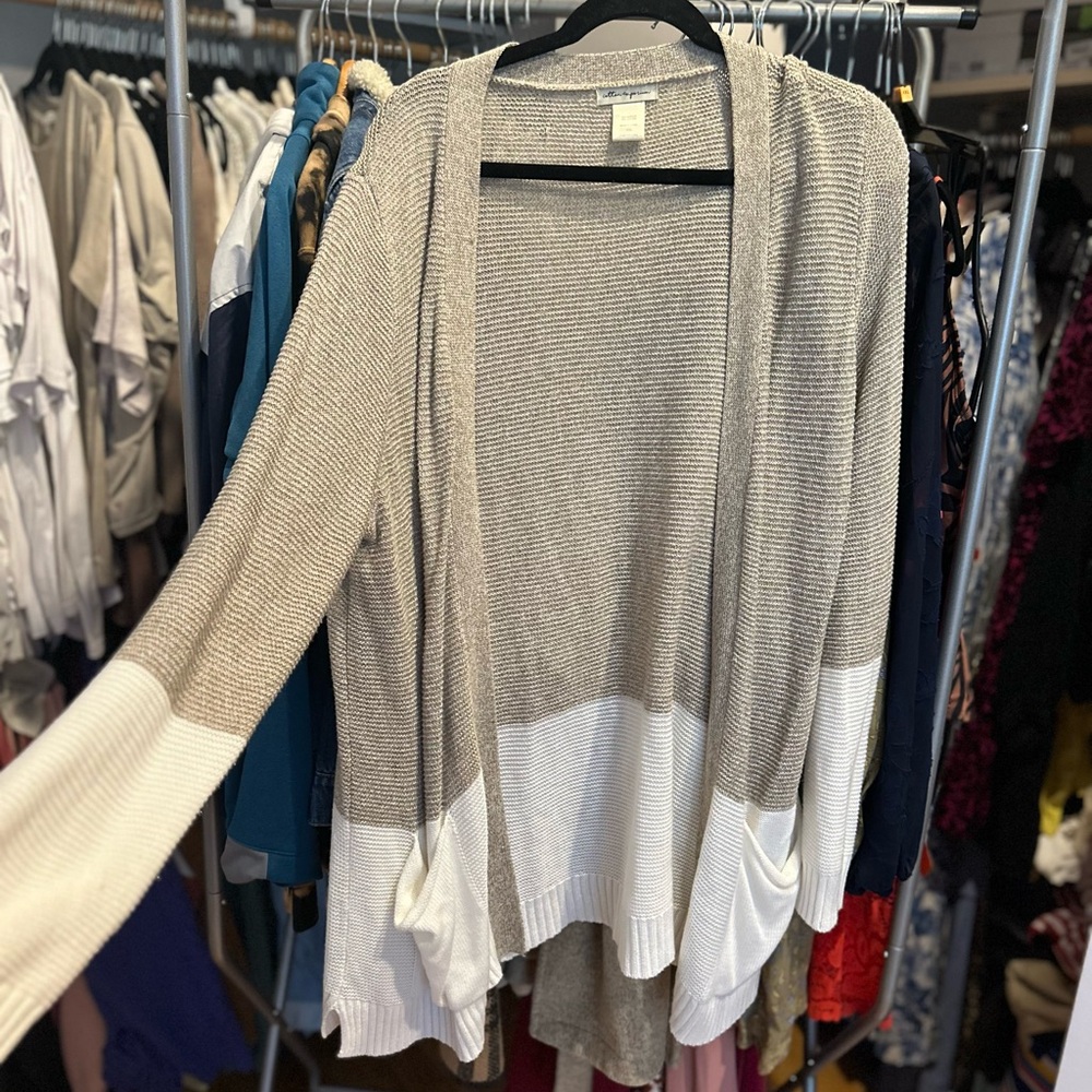 Cotton Emporium Tan and White Cardigan Sweater Open Front